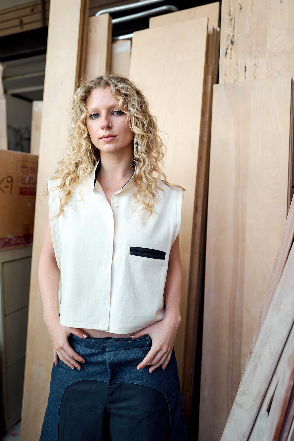 Sleeveless Tie Button-Down