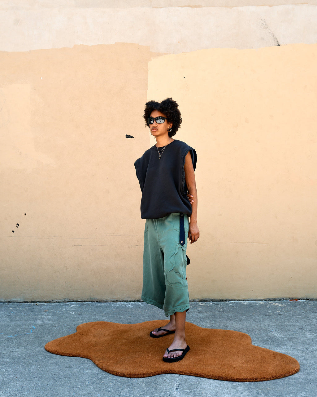 Sleeveless Top in Gray with Amoeba Cutout